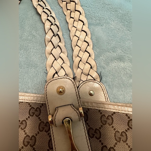 Gucci Pelham - Picture 5 of 10